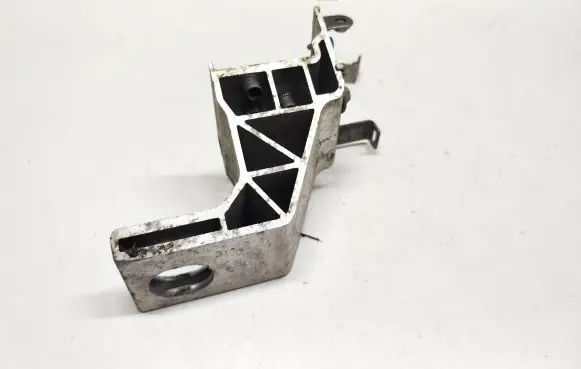 Mercedes-Benz C W205 Radiator mount bracket A2055044220