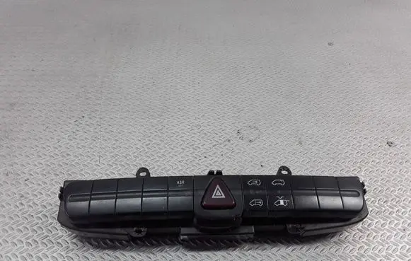 Mercedes-Benz Vito Viano W639 Hazard light switch 6395450107