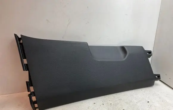 Volkswagen Golf VIII (B) pillar trim (bottom) 5H0867291