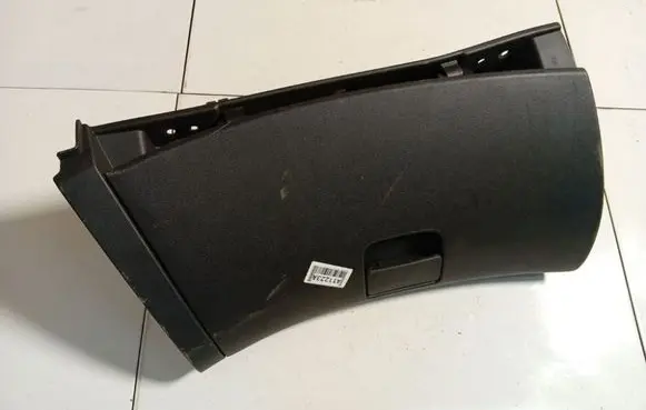 KIA Ceed Glove box 847601H050