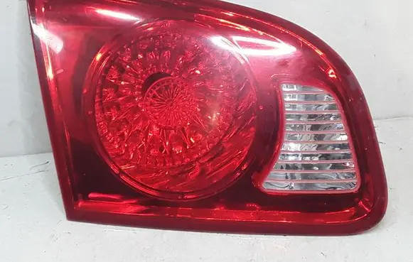 Hyundai Santa Fe Tailgate rear/tail lights 924052B000