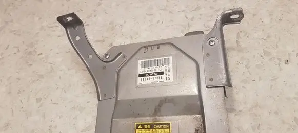 Toyota Prius (XW20) Engine control unit/module 8954047080 16001600