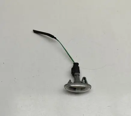 Opel Vivaro Front fender indicator light 6325G3