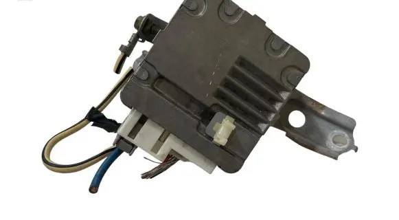 Toyota Avensis T250 Power steering control unit/module 8965005030 2250000090 K9100900