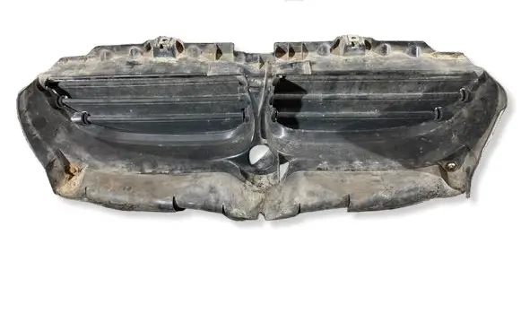 BMW 5 E60 E61 Intercooler air guide/duct channel 7050537 74850610