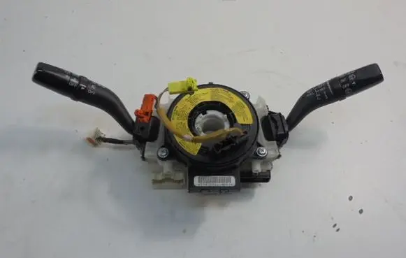 Mazda 6 Wiper turn signal indicator stalk/switch 