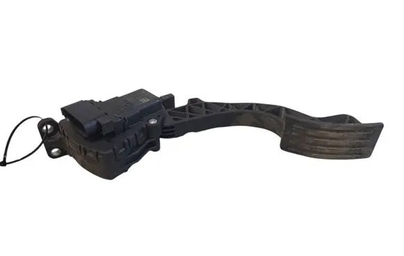 Volvo V50 Accelerator throttle pedal 4M519F836AK