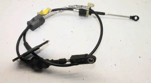 Ford Kuga II Gear shift cable linkage