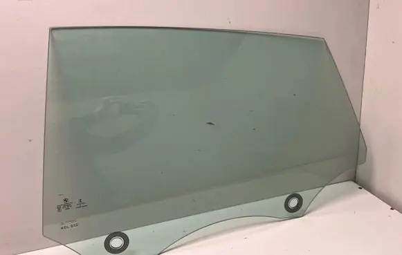 BMW 6 G32 Gran Turismo Rear door window glass 7379831