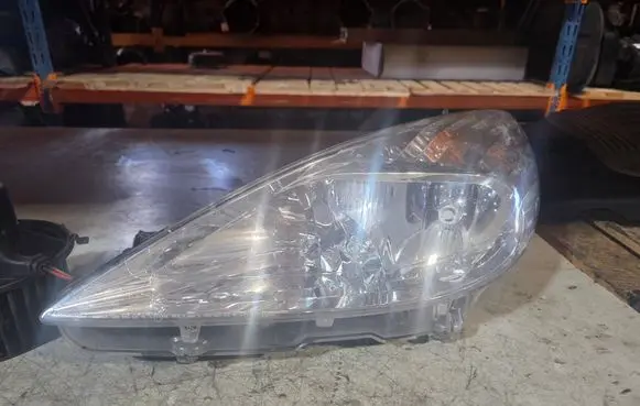 Peugeot 607 Headlight/headlamp 89004884