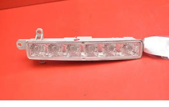 Citroen C3 Picasso Front fog light 9677409380