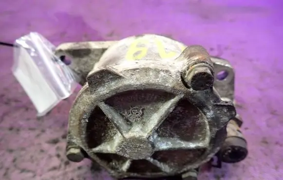 Land Rover Freelander Vacuum pump 