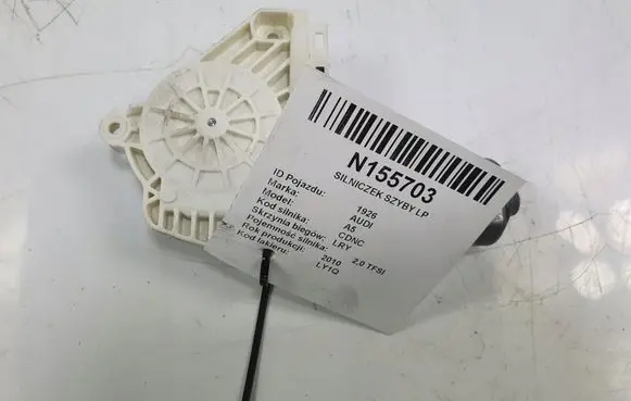 Audi A5 Sportback 8TA Rear door window regulator motor 8T0959801B