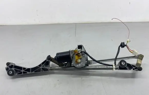 Mercedes-Benz C W203 Front wiper linkage A2038200505