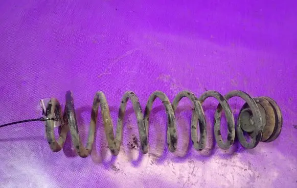 Skoda Fabia Mk2 (5J) Rear coil spring