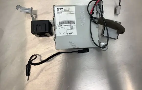 Nissan Murano Z50 GPS navigation control unit/module 283A1CC000 EN1224H CL065250043500