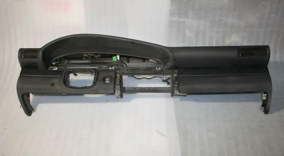 Audi A6 S6 C4 4A Dashboard 4A1864079 411857041