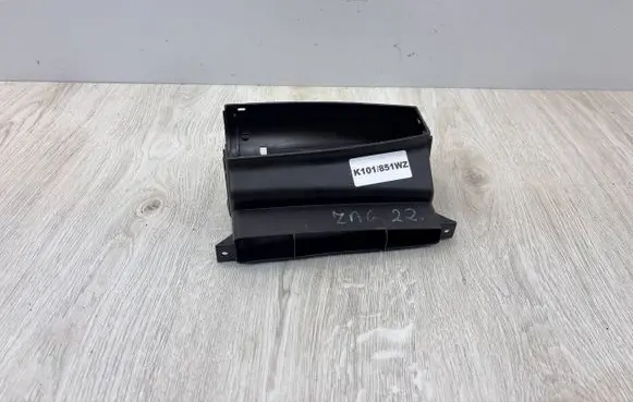Volkswagen Golf V Air intake duct part 1K0805962E