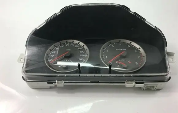 Volvo C30 Speedometer (instrument cluster) 30786343 S1378