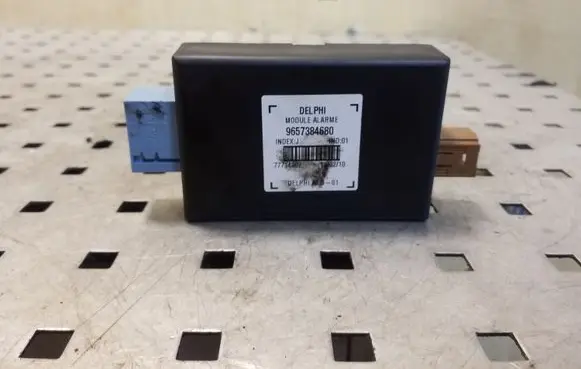 Peugeot 3008 I Alarm control unit/module 9657384680