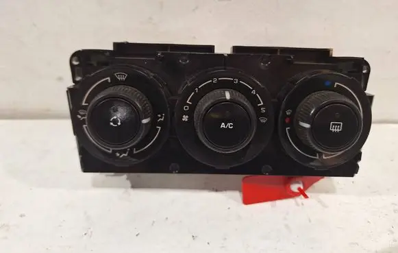 Citroen C3 Picasso Climate control unit 69947013