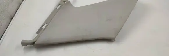 (D)pillar trim (top)