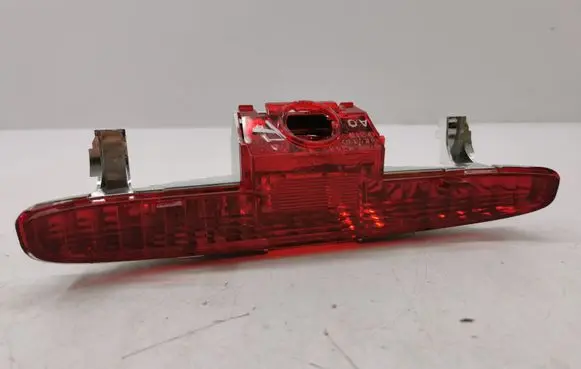 Honda Accord Third/center stoplight 0509243