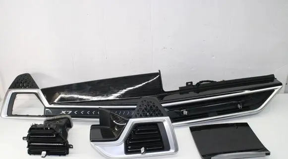 BMW X7 G07 Dashboard glove box trim 