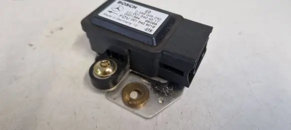 Mercedes-Benz E W212 ESP acceleration yaw rate sensor 0265005230 0015404517 0015429018