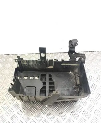 Opel Astra J Battery box tray 13354420