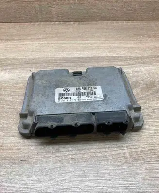 Volkswagen PASSAT B5 Engine control unit/module ECU 038906018GA 0281010170