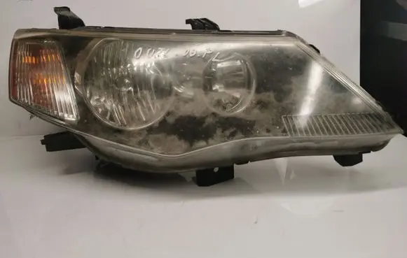 Mitsubishi Outlander Headlight/headlamp