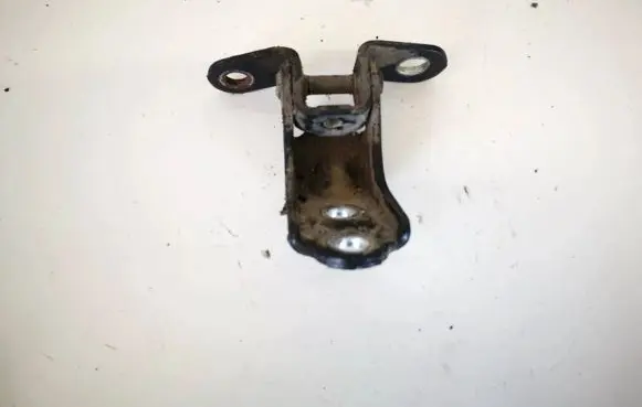 KIA Ceed Rear door lower hinge