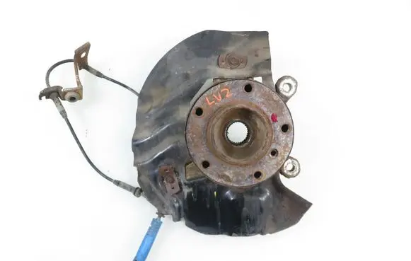 BMW 3 E46 Front wheel hub spindle knuckle