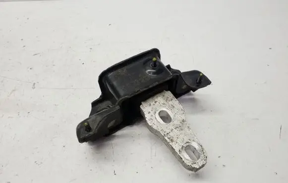 Ford B-MAX Engine mount bracket AV597M121AA 8V517M121AE