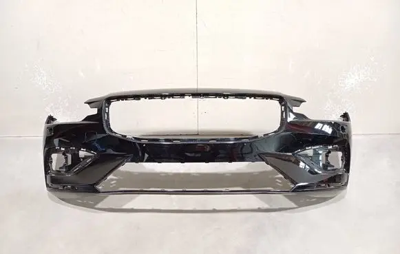 Volvo V60 Front bumper 31690589