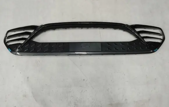 Cupra Born Front bumper lower grill 10E805903C