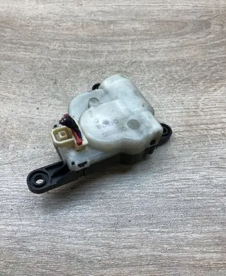 Chrysler Voyager Air flap motor/actuator 058ABC0480B