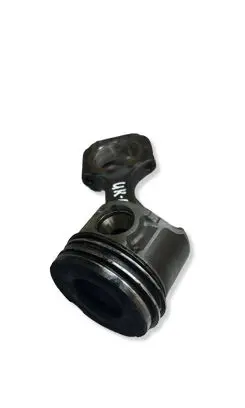 SsangYong Rodius Piston with connecting rod 66450