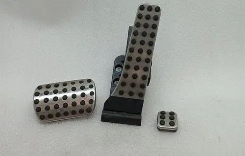 Mercedes-Benz C W204 Accelerator throttle pedal A2043000200