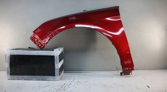 Ford Galaxy Fender mounting bracket