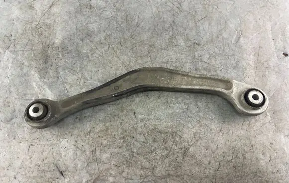 Mercedes-Benz S W221 Rear control arm 22135220005
