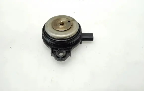 BMW 3 F30 F35 F31 Camshaft vanos timing valve 7593719 55584110DE