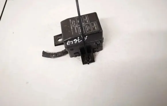 Mitsubishi Carisma Fuse box set