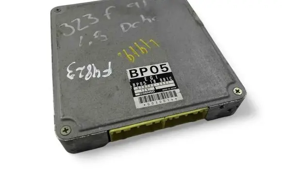 Mazda 323 Engine control unit/module ECU BP0518881C
