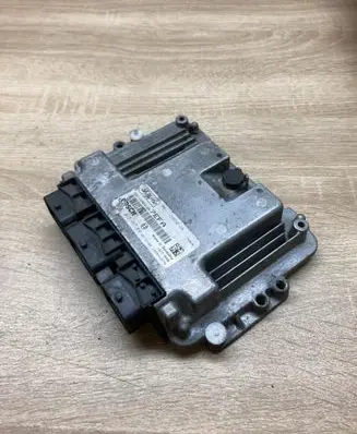 Ford Kuga I Engine control unit/module ECU 7M5112A650UA 7EFA