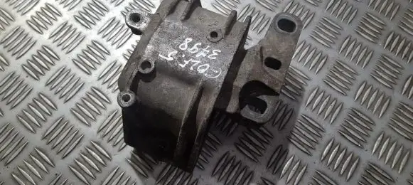 Volkswagen Golf V Engine mount bracket 1k0199262