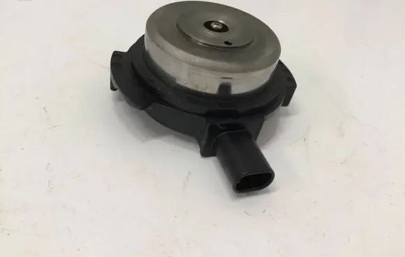 BMW 3 G20 G21 Camshaft vanos timing valve 7614288