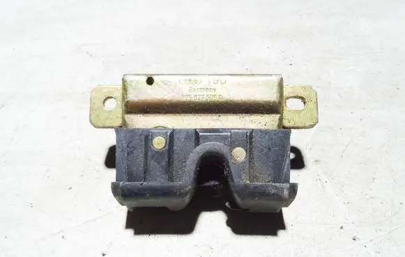 Loading door lock