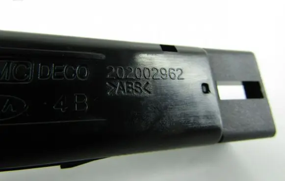 Hyundai Santa Fe ESP (stability program) switch 